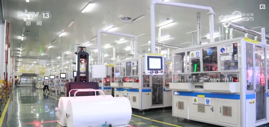 提速·赋能·合力 有利因素积蓄新兴产业数字技术发展后劲